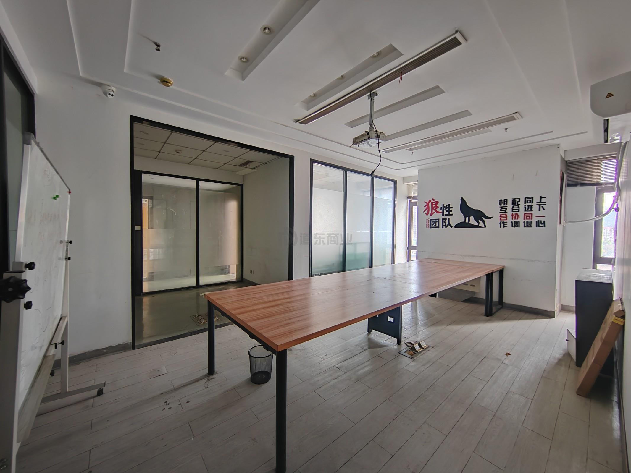 苏宁天御广场面积400平