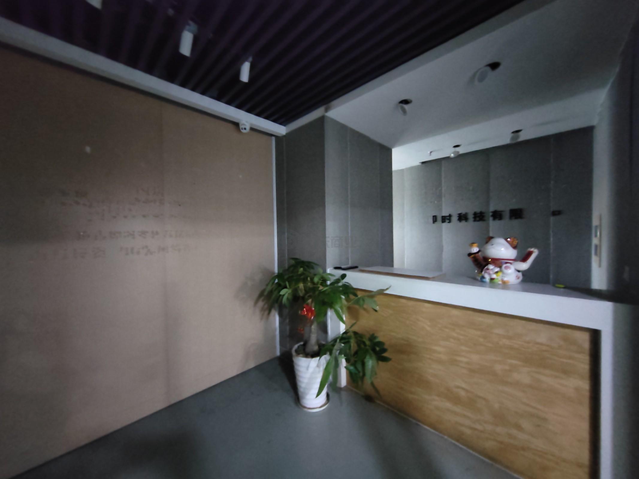 苏宁天御广场面积400平