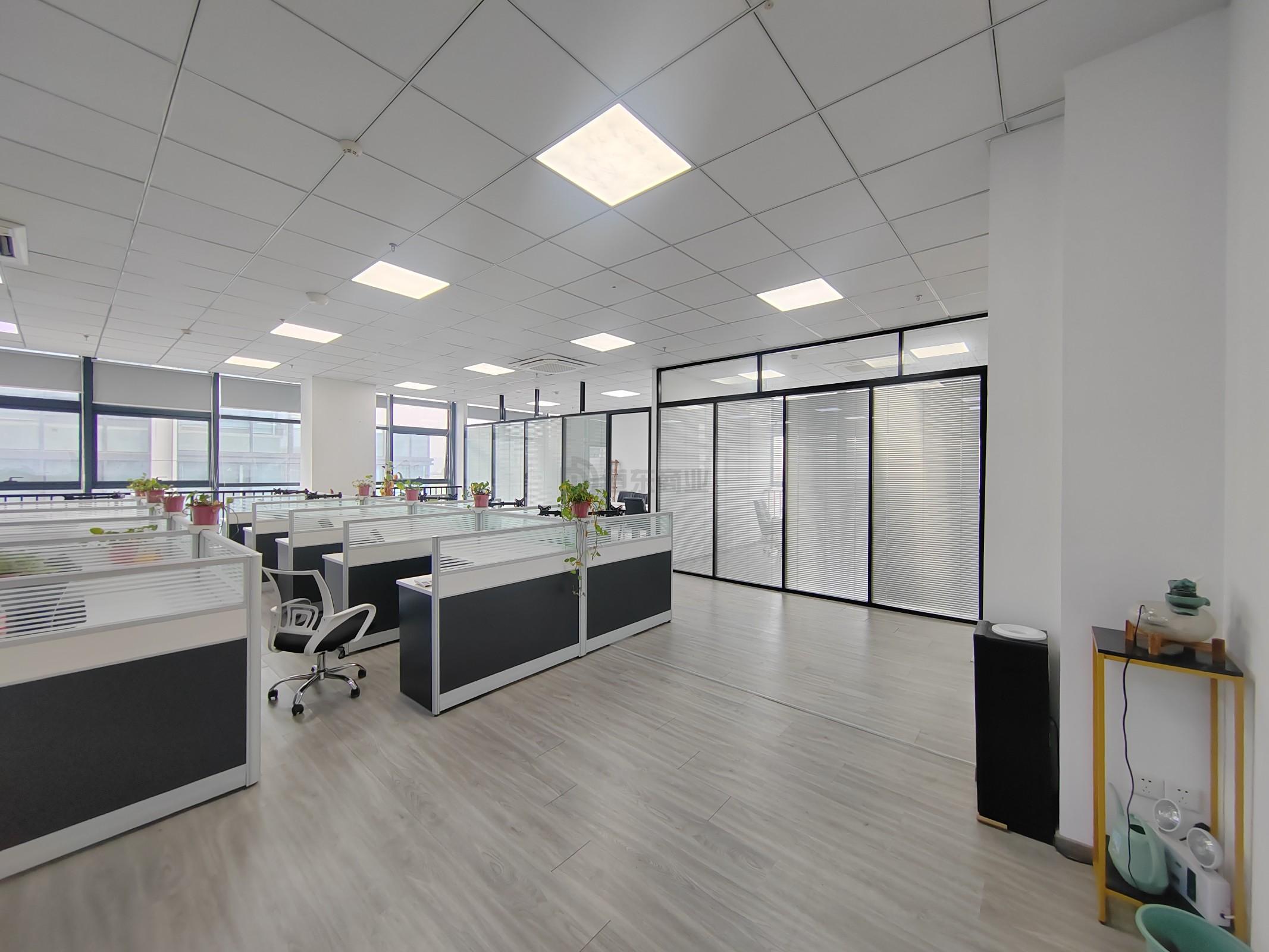 天安智慧城面积224平