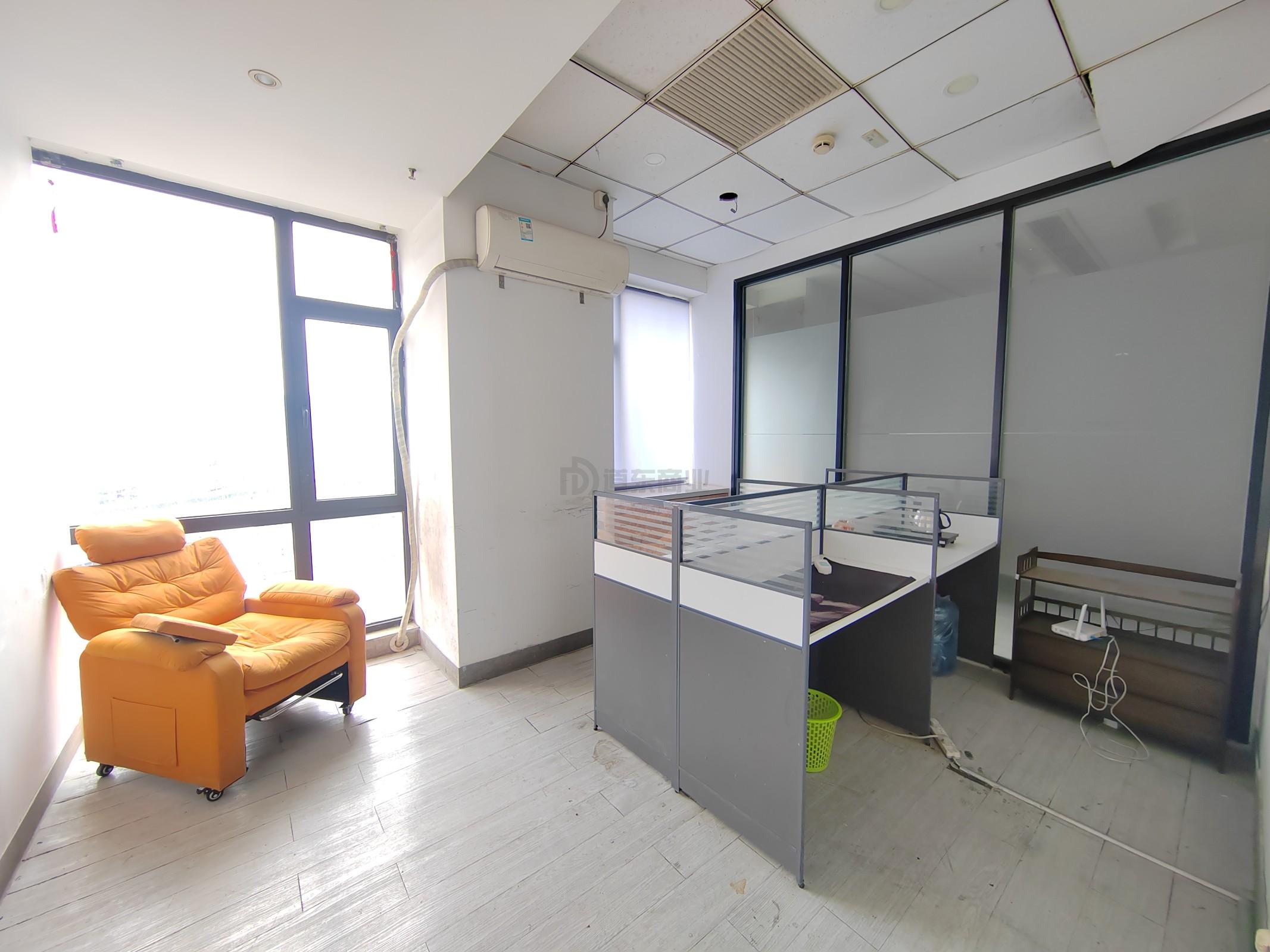 苏宁天御广场面积400平