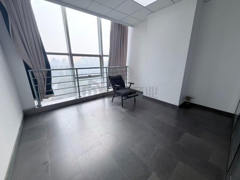 财富大厦面积100平