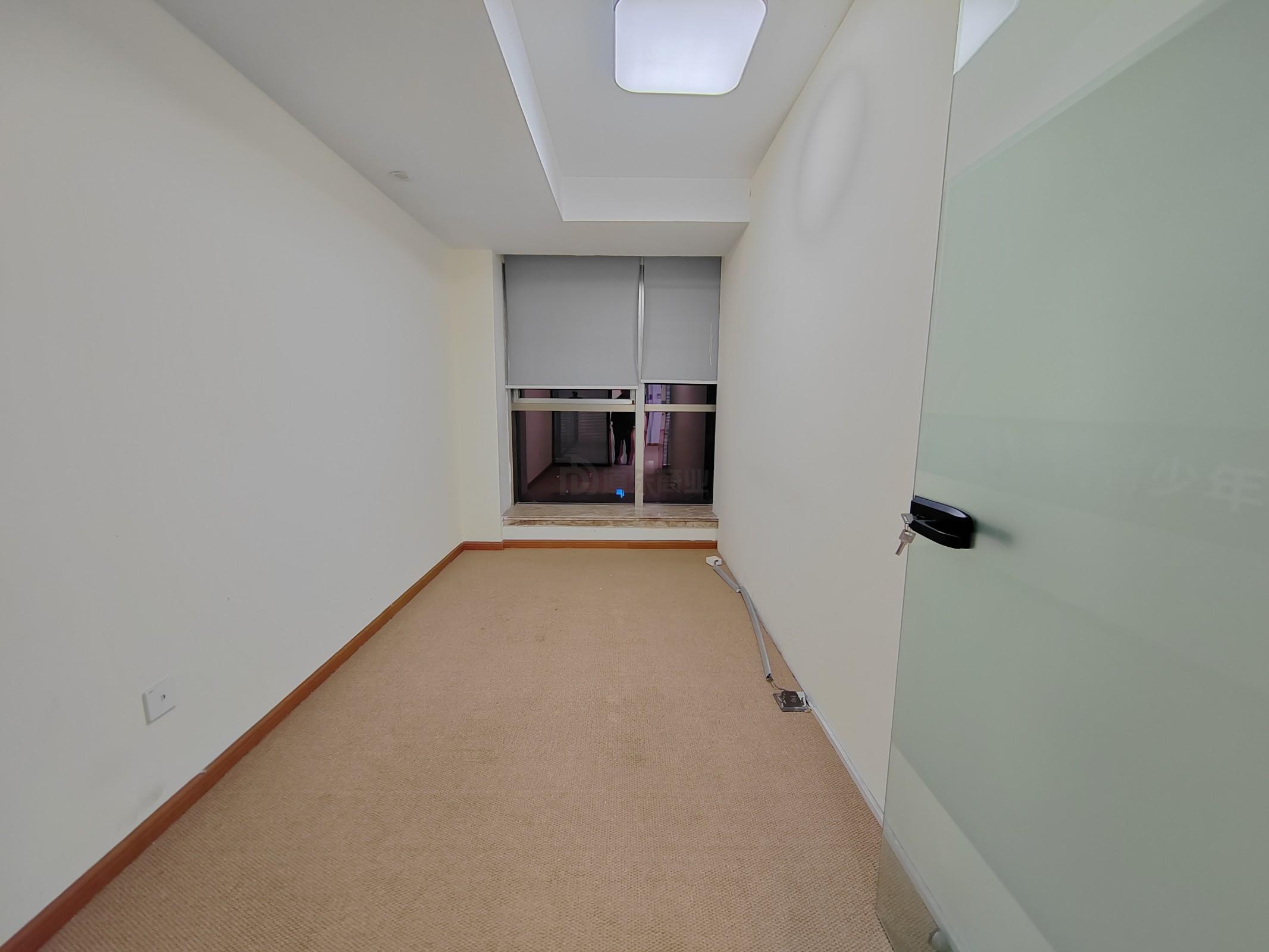 时代国际面积240平