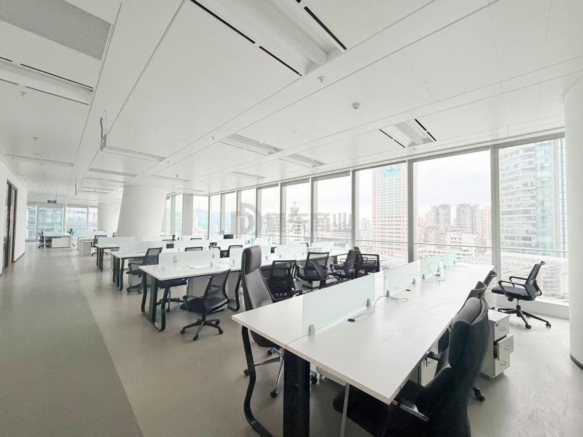 恒隆广场1317平米办公室出租
