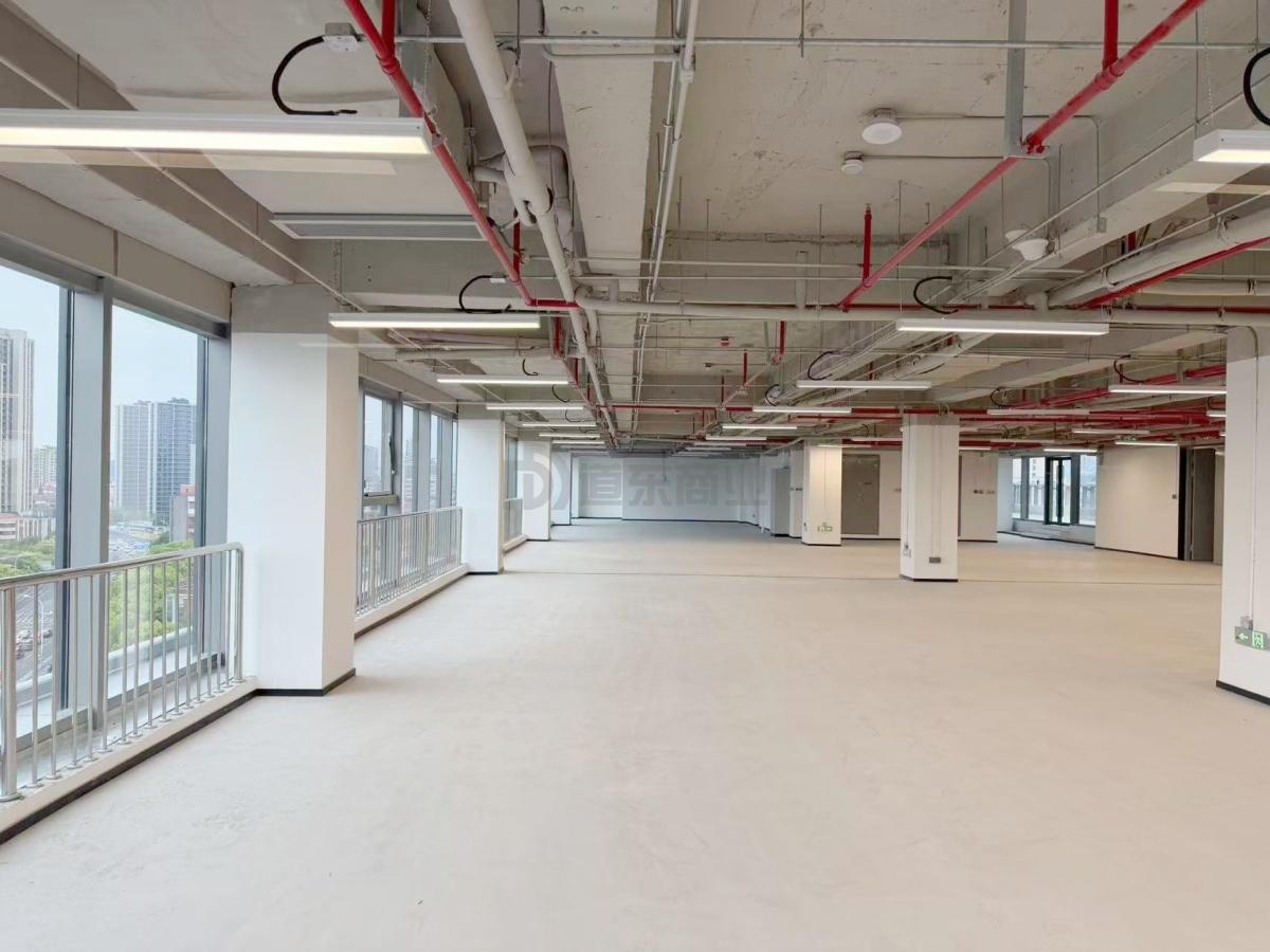 科技大厦面积666平