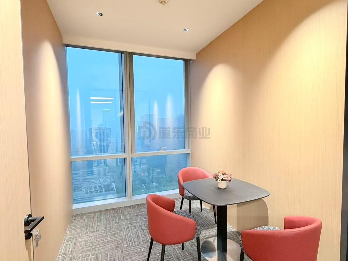 上海中心城开国际面积104平