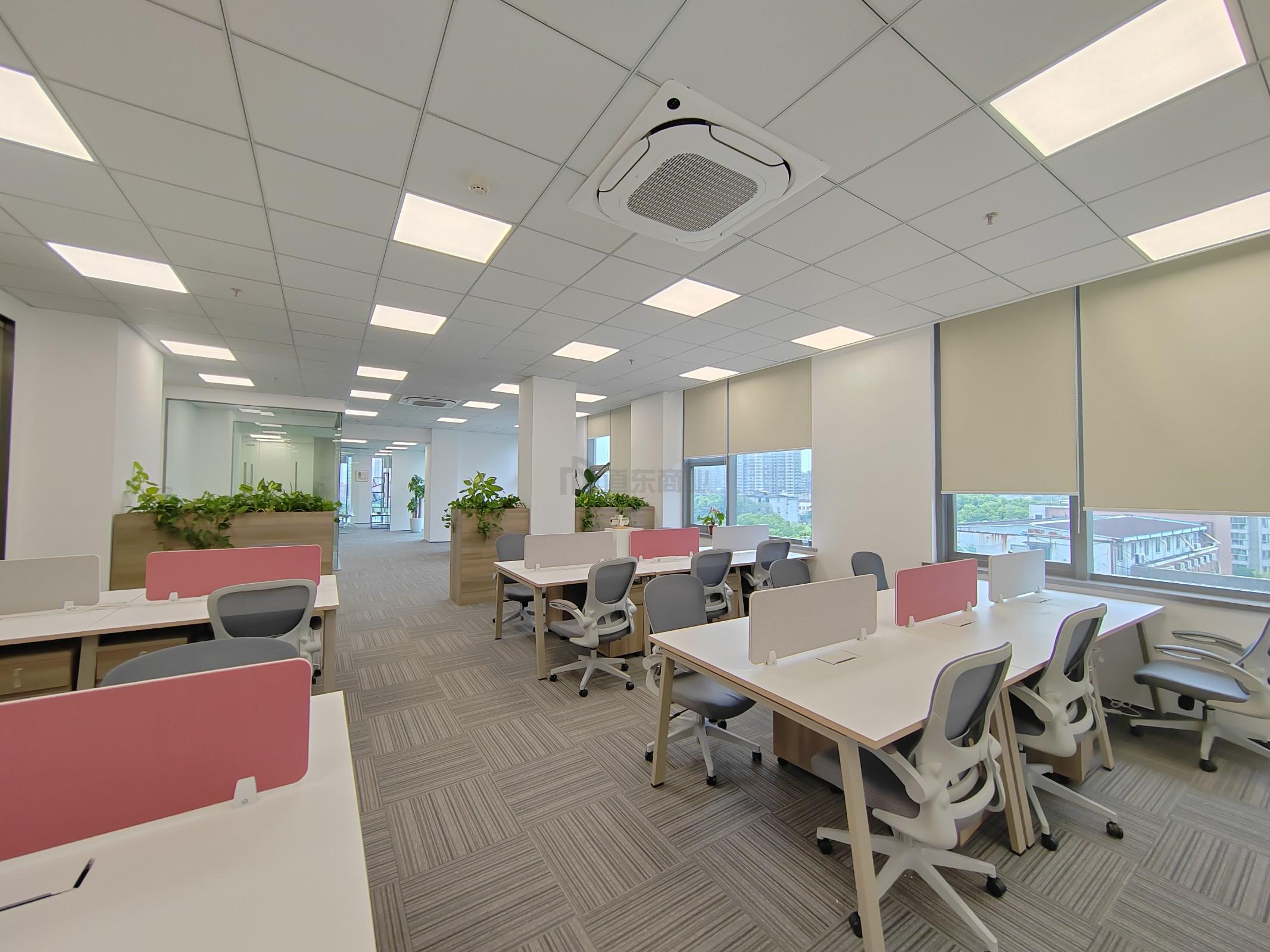 民丰高格创新中心386平米办公室出租