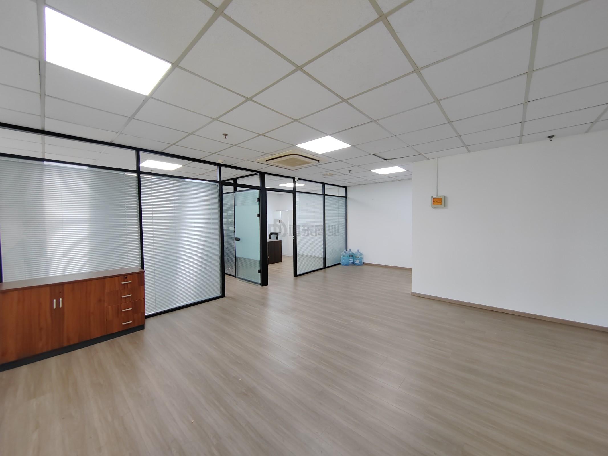 恒韵商务楼面积87平