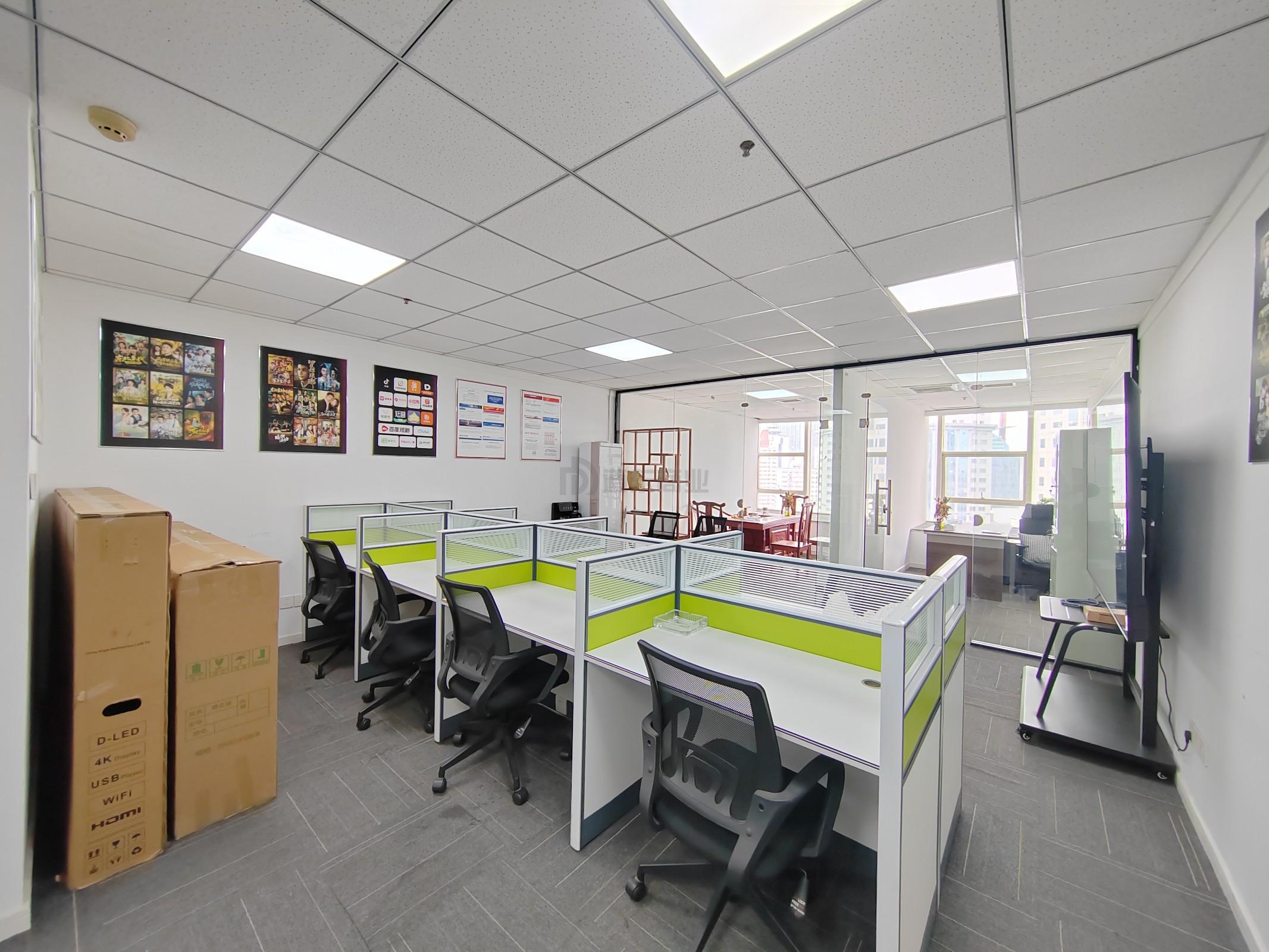 财富大厦86平米办公室出租