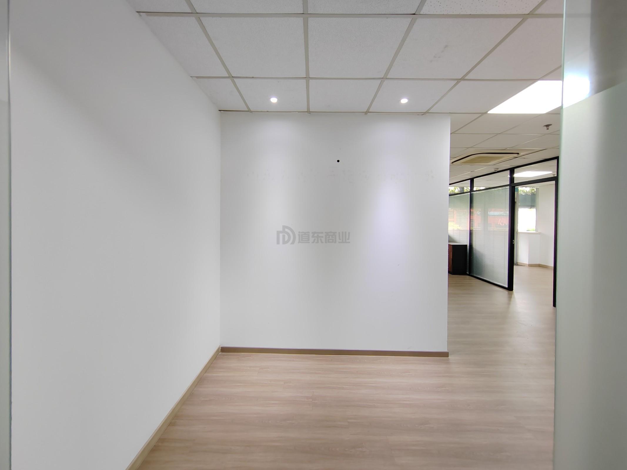 恒韵商务楼面积87平