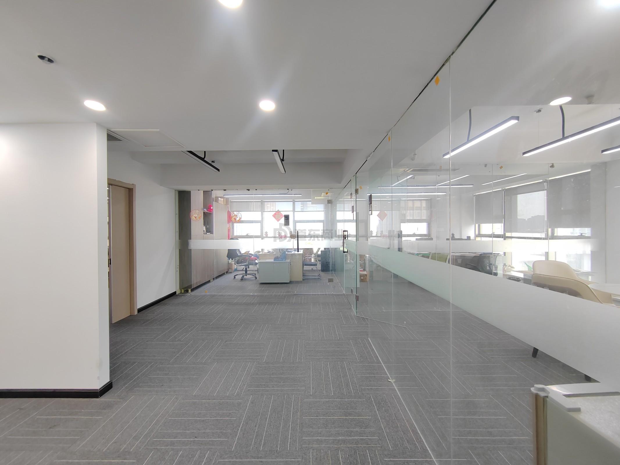 时代国际面积500平