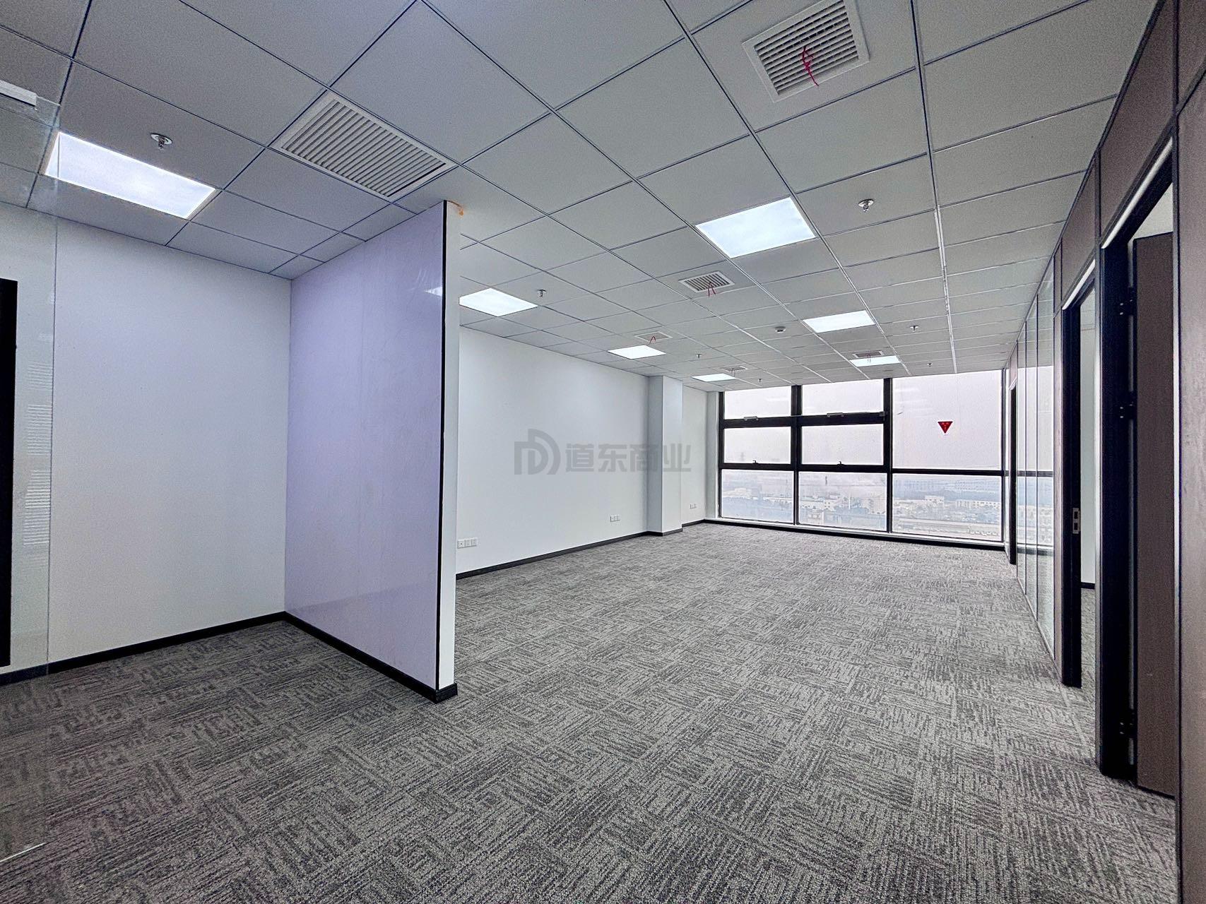 南山车联网小镇195平米办公室出租