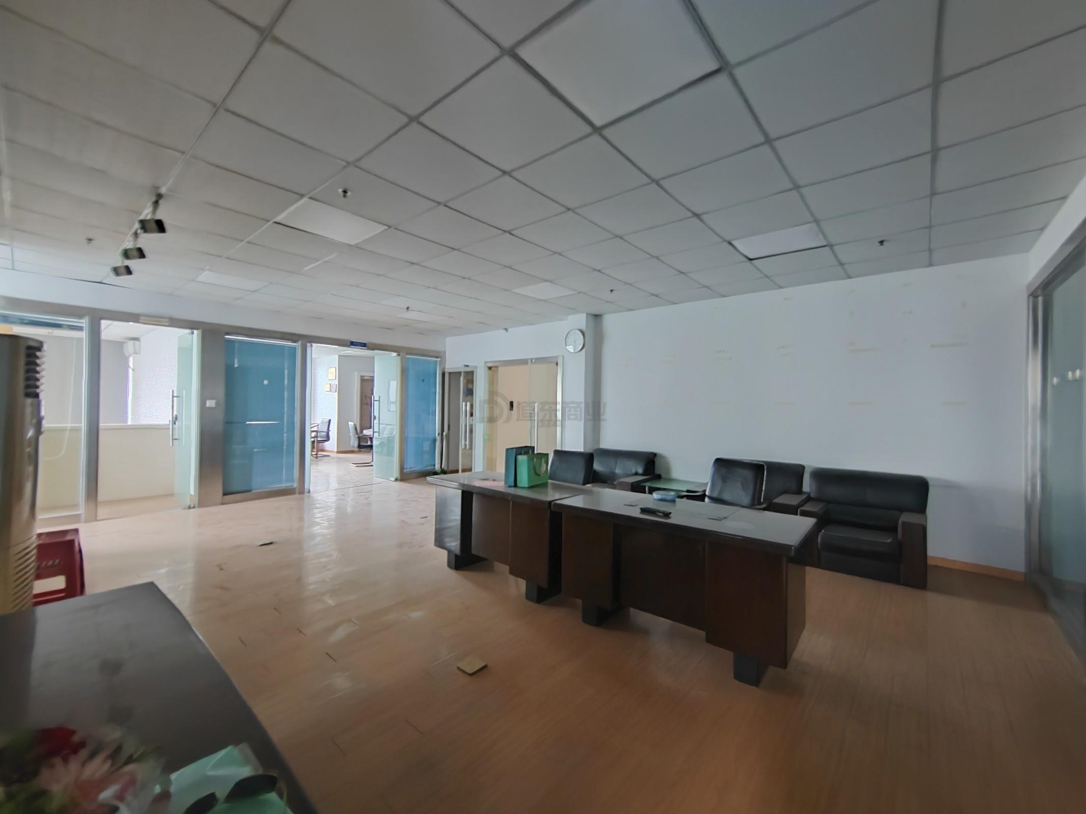 启迪协信中心面积230平