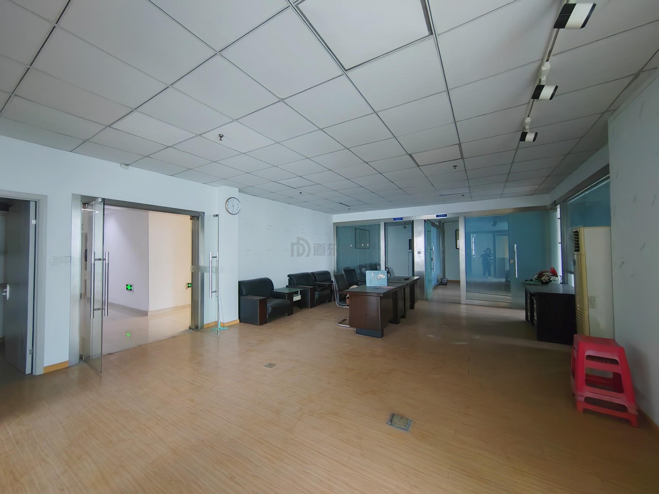 启迪协信中心面积230平