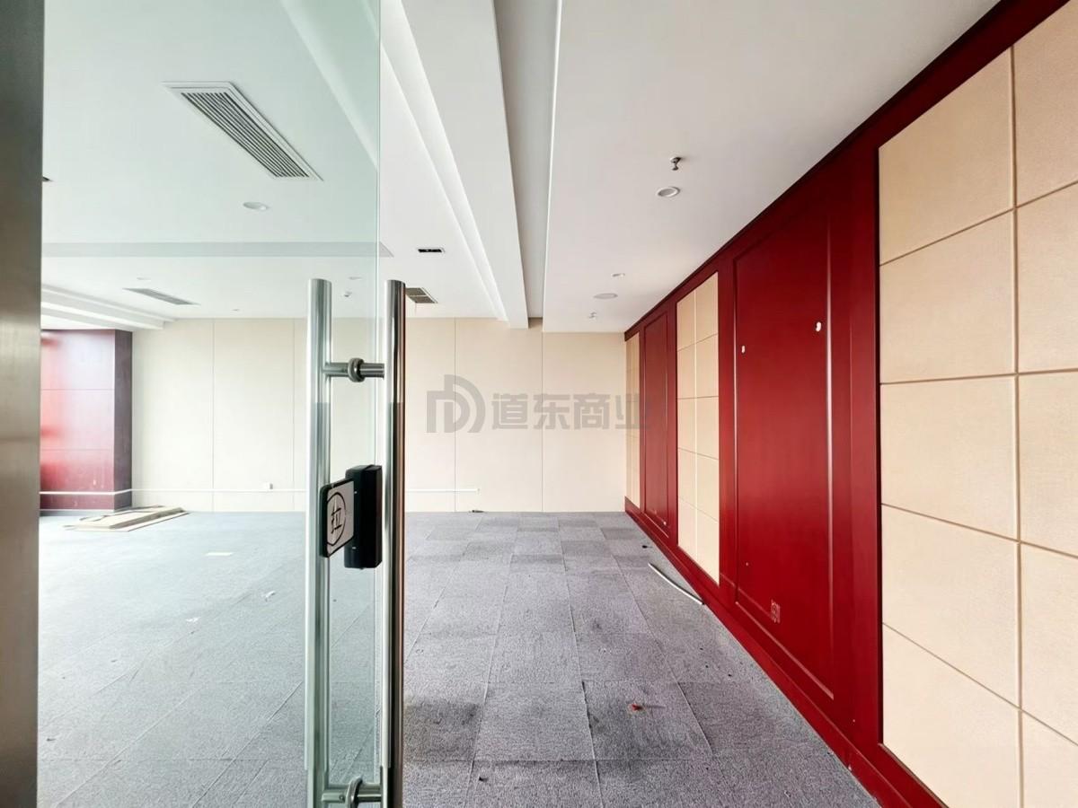 第一上海逸林大厦面积194平