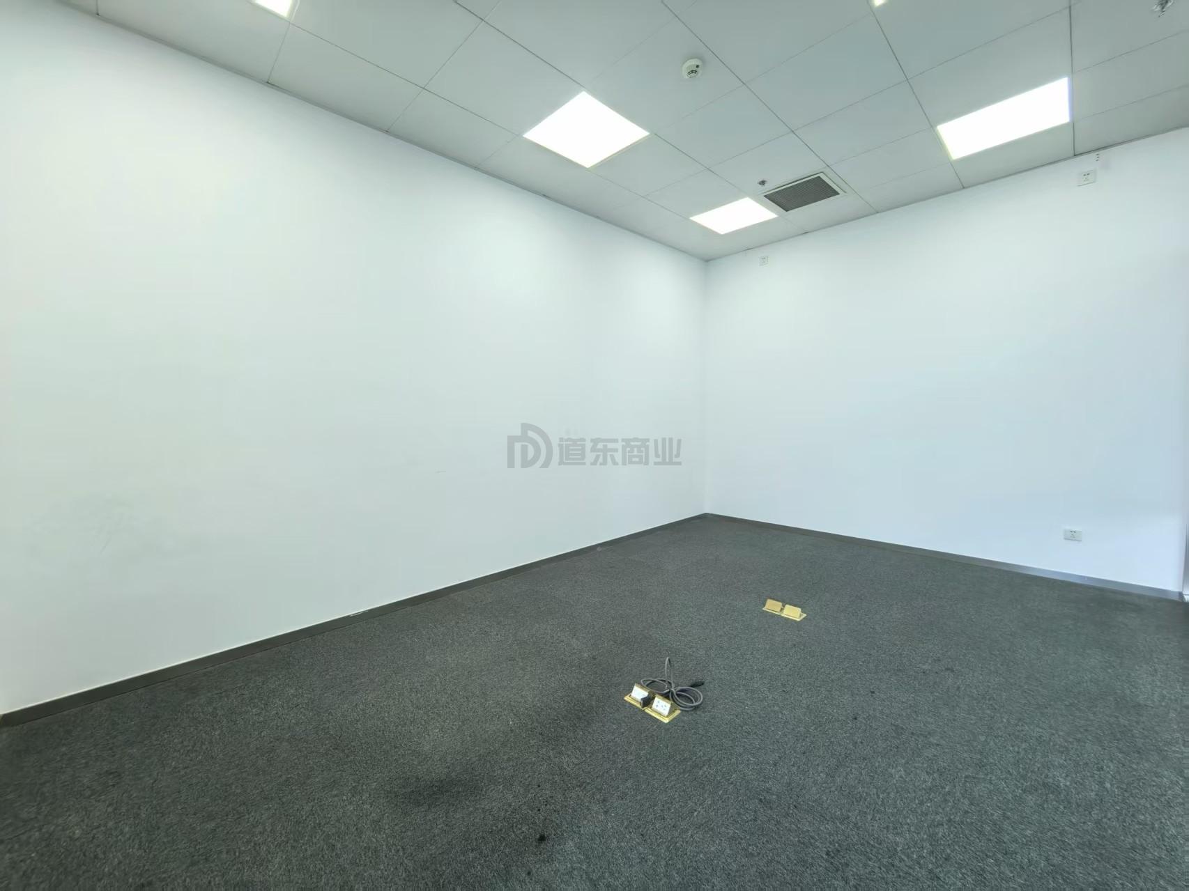 国金中心面积159平