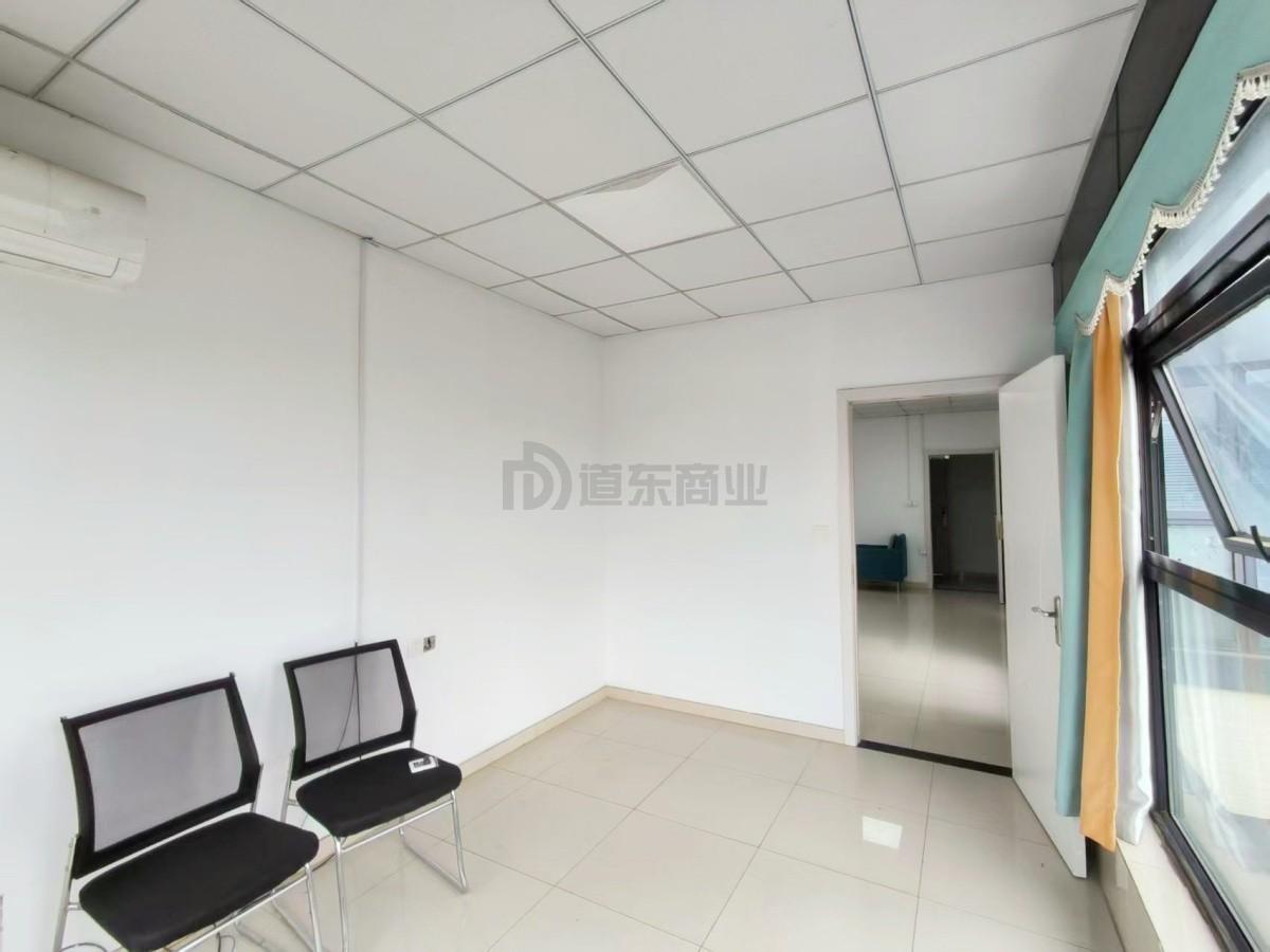 恒华科技园面积106平
