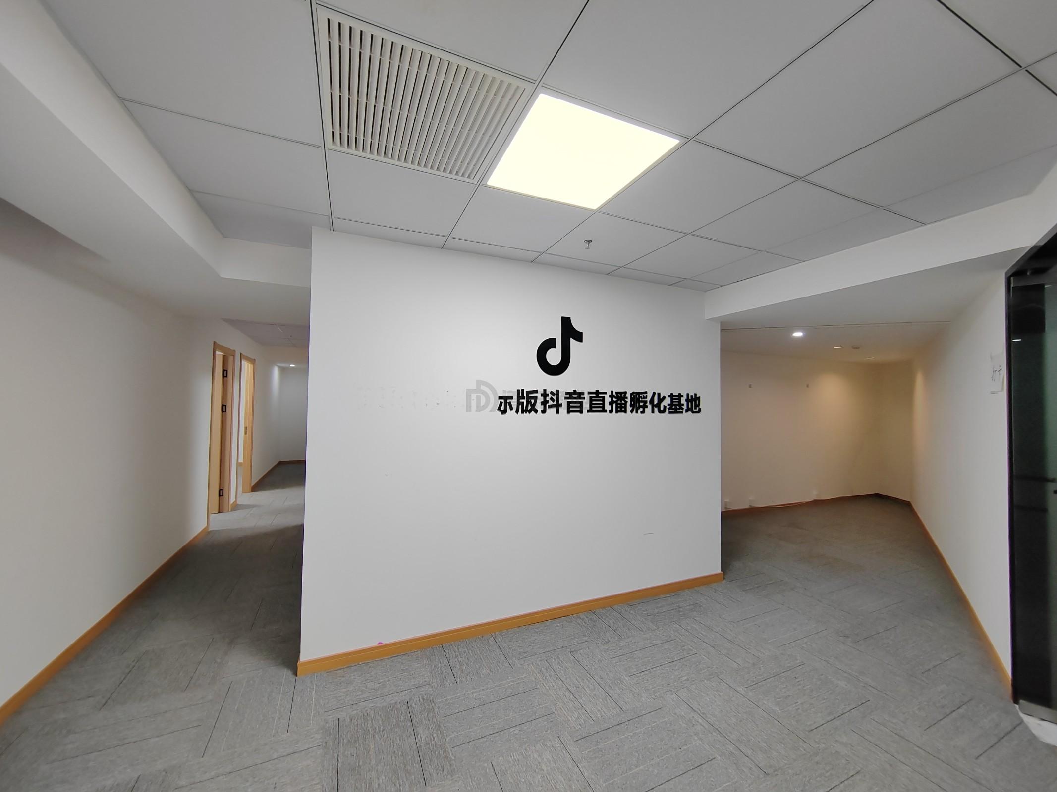 佳润大厦面积180平