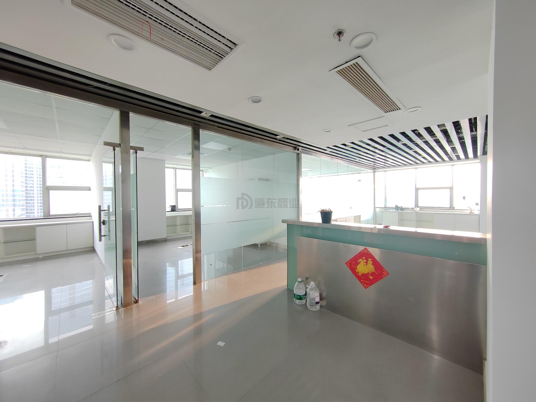 太湖明珠发展大厦面积448平