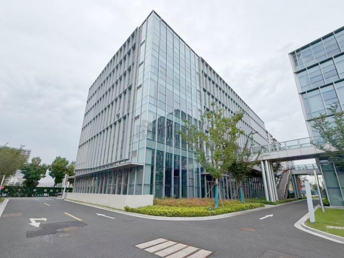 太湖湾信息技术产业园6772平米办公室出租